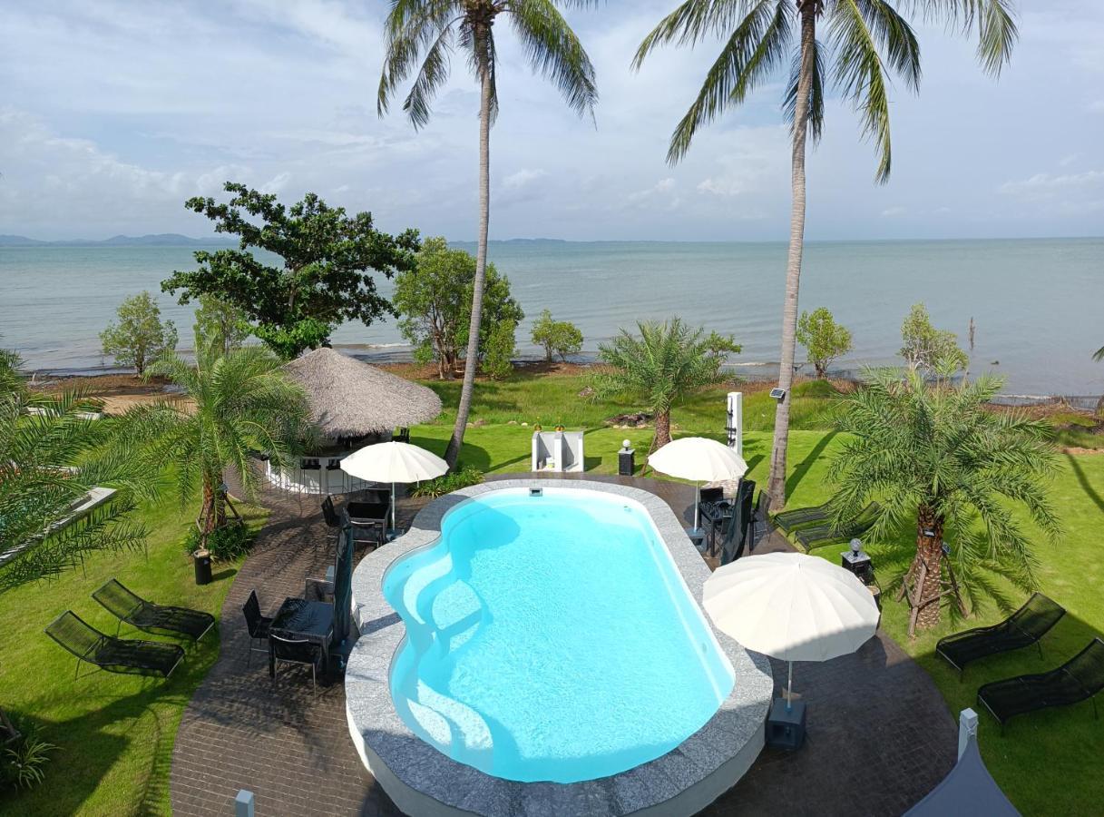Ganze Villa Beachfront-Pool-Villa-Apartment Koh Chang Exterior foto